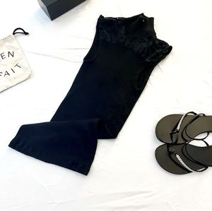 {hanro} charcoal enya lace collar turtleneck tank